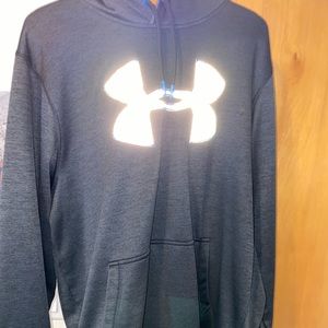 Under Armour Hoodie Used good condition size XL